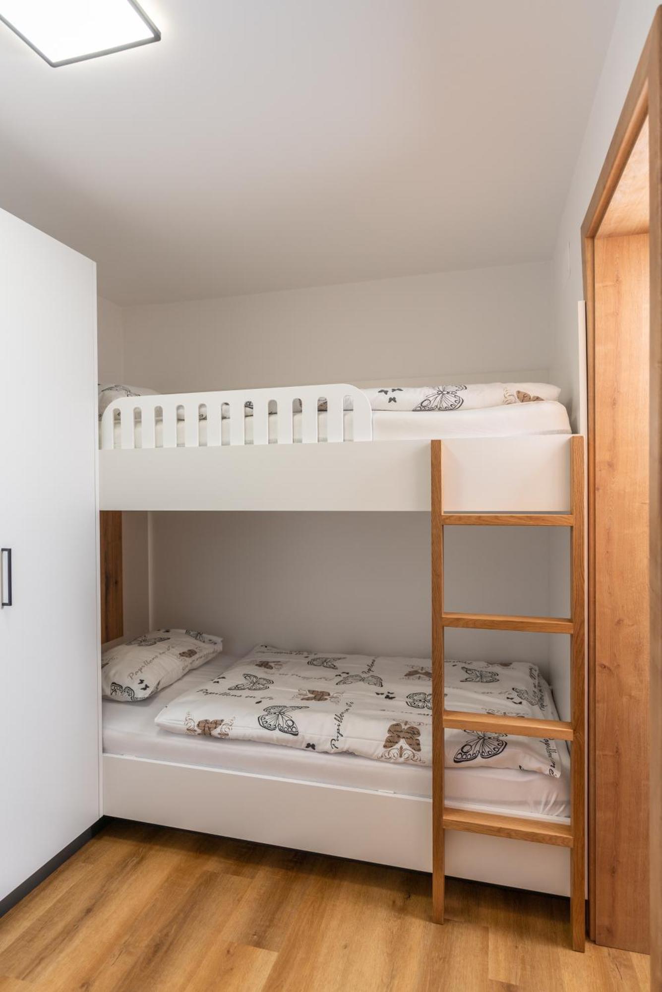 Hisa Rodica Apartman Bohinji-tó Kültér fotó